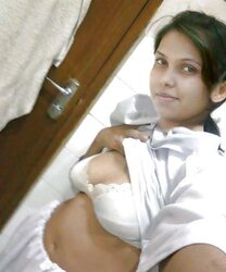 Teenager (Desi Dame)