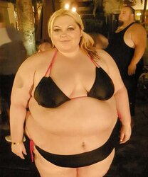 KICKASS PLUMPER SQUIRTS #9!