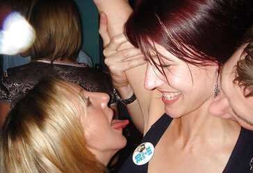Munch armpit hair