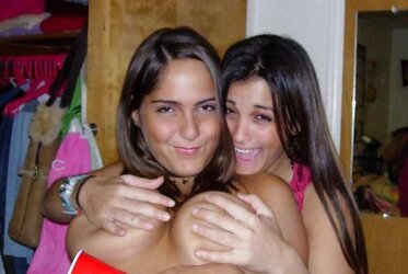 REAL GIRLFRIENDS - Girl-On-Girl Bevy