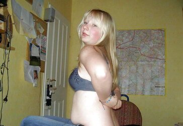 Chubby Blondie