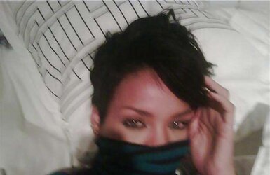 Rihanna Bod Type