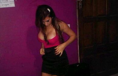 FB Vicky Alvarez