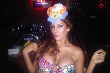 FB Vicky Alvarez