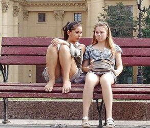 Some super-steamy stunner upskirt pictures