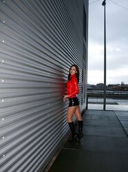 Die geile Linda in heissem Spandex