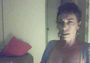 French Mummy cathymu from cam4 (45yo)