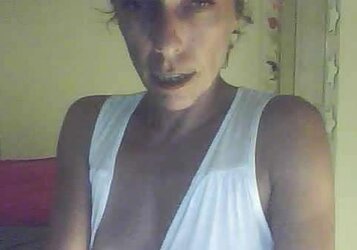 French Mummy cathymu from cam4 (45yo)