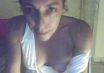 French Mummy cathymu from cam4 (45yo)