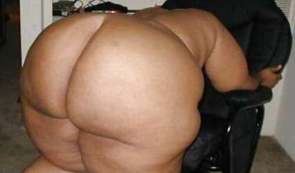 Plumper backsides bevy