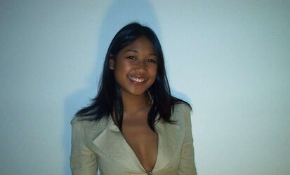 Fleshy asia GIRLFRIEND like a rock hard boner