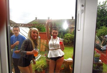 Uk Facebook teenagers