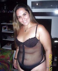 PLUMPER in undergarments