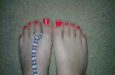 Gorgeous Soles and toes of some of my mates :)