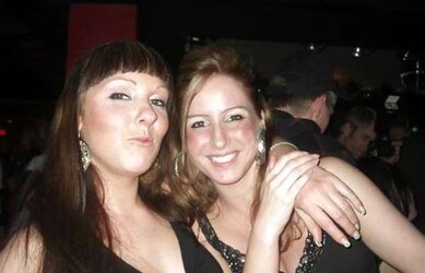 Welche ist geiler (Which one is sexier) two ?