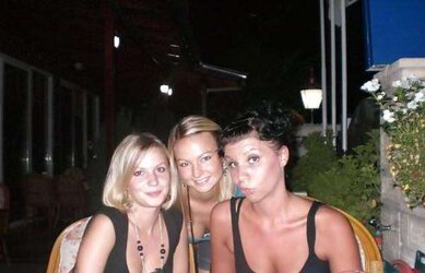 Welche ist geiler (Which one is sexier) two ?