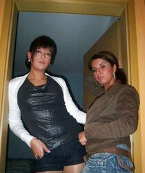 Welche ist geiler (Which one is sexier) two ?