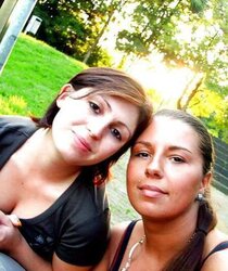 Welche ist geiler (Which one is sexier) two ?