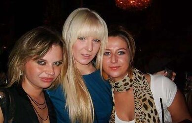 Welche ist geiler (Which one is sexier) two ?