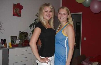 Welche ist geiler (Which one is sexier) two ?