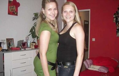 Welche ist geiler (Which one is sexier) two ?
