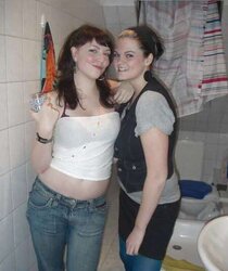Welche ist geiler (Which one is sexier) two ?