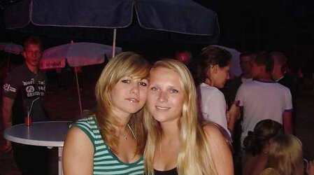 Welche ist geiler (Which one is sexier) two ?
