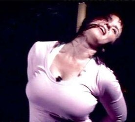 UK celeb mummy Coleen Nolan