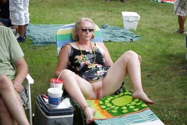 All femmes slipless two.