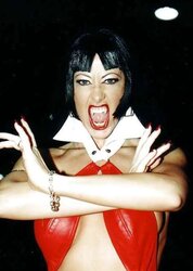 Vampirella modelos