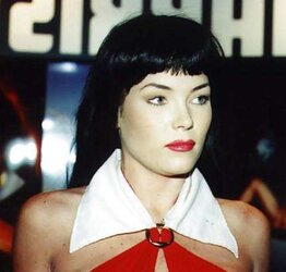 Vampirella modelos