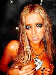 Aubrey O Day - Sophisticated Magzine