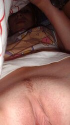 Kinky Damsels with fur covered vagina-Teenagers mit haarigen Muschis