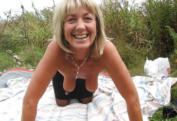 Messy Mature