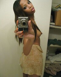 Uber-Sexy Black Teenager self-shot