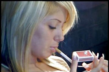Smoking Fetish Diva JoannaQ