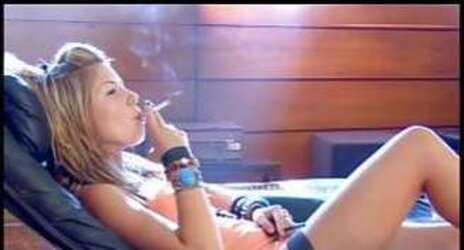 Smoking Fetish Diva JoannaQ