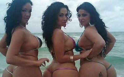 Wonderful Busties....