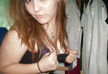 YUMMY CHUBBY TAUNTING FOR HER BEAU