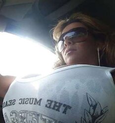 Big-Chested Amateurs - Huge-Titted GFs - Candids