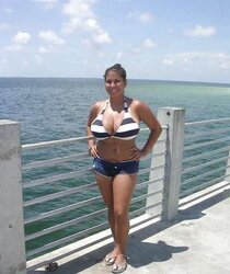 Big-Chested Amateurs - Huge-Titted GFs - Candids