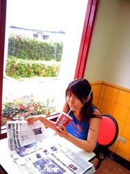 Japanese Swimsuit Honies-Miri Hanai (1)