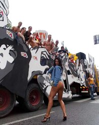 DEMONSTRATING IN PUBLIC - NOEMI