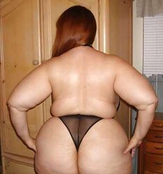 OUTSTANDING PLUMPER FEMMES