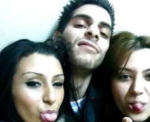 Iranian Teenager Hoe Felor (Pals with Sheyda)