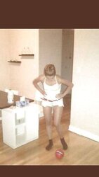 Iranian Teenager Hoe Felor (Pals with Sheyda)