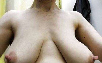 083 Nips Pezones