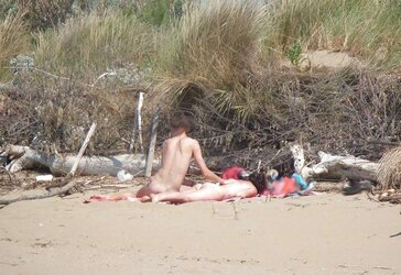 Spiaggia naturista