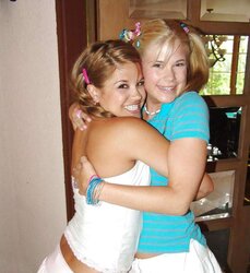 Little Summer, Nasty Topanga and Kimmie - On the counter