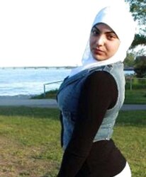 Hijab arab beurette Uber-Sexy Gals